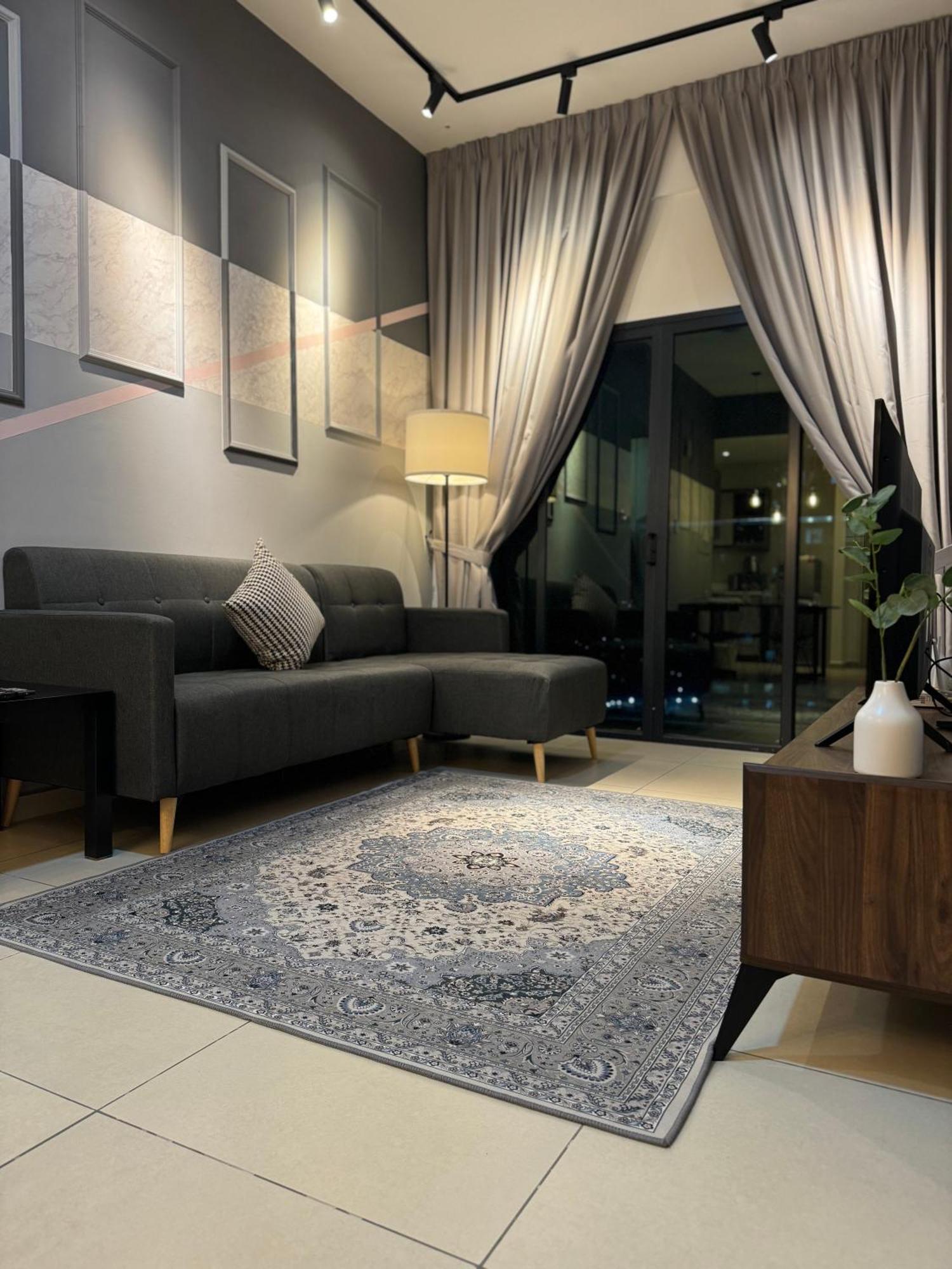 Reizz Residence By Leo Suites Kuala Lumpur Bagian luar foto